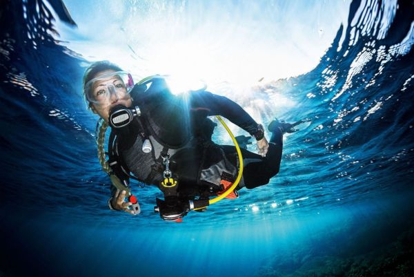 La plongée sous-marine : branche extrême de la natation
